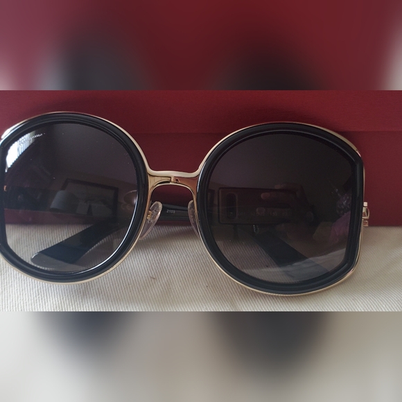 Salvatore Ferragamo Sun Glasses - Picture 2 of 13